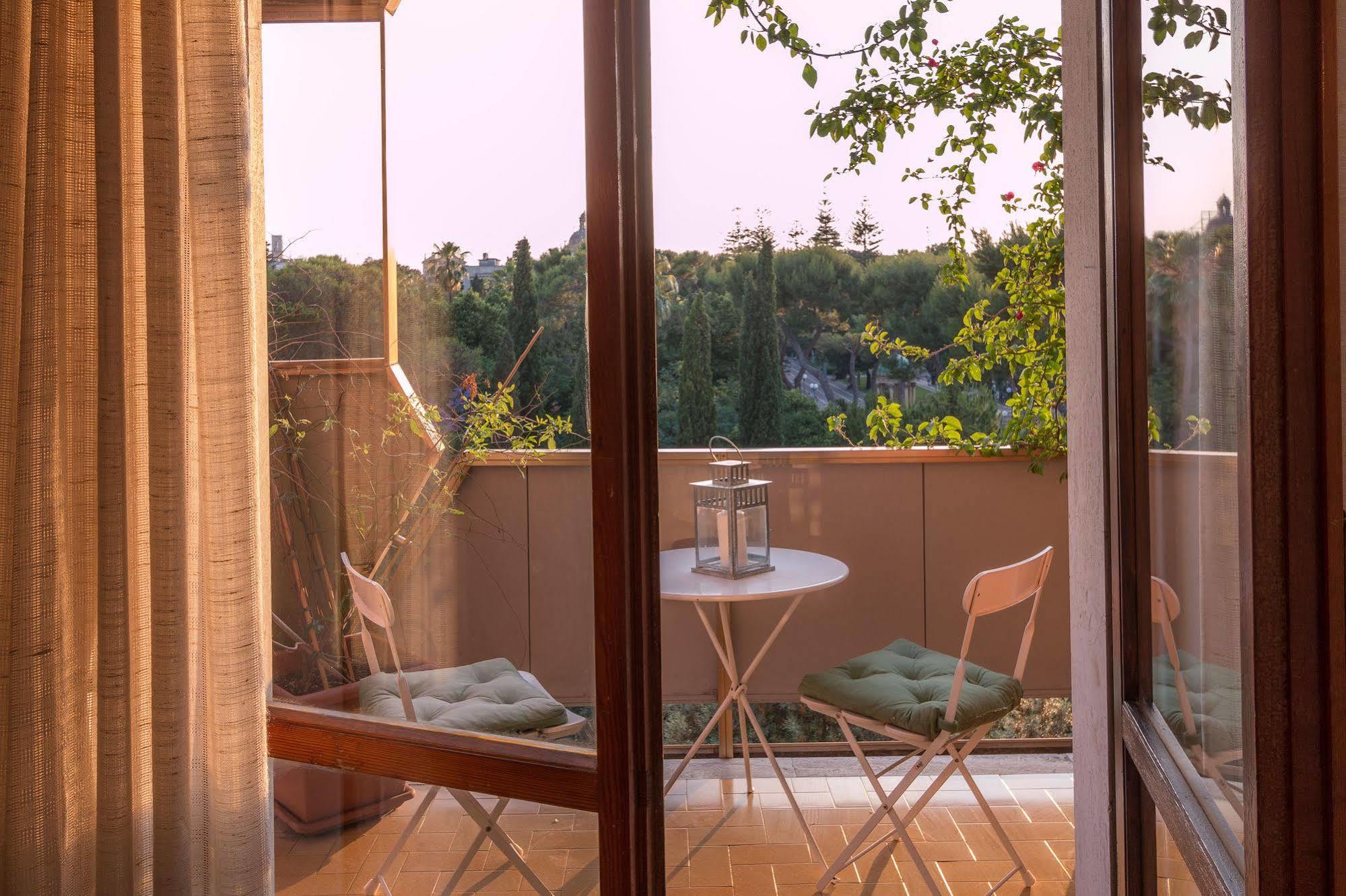 Larala' Bed and Breakfast Lecce Exteriör bild