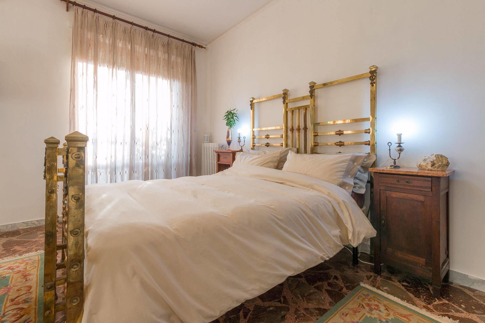 Larala' Bed and Breakfast Lecce Exteriör bild