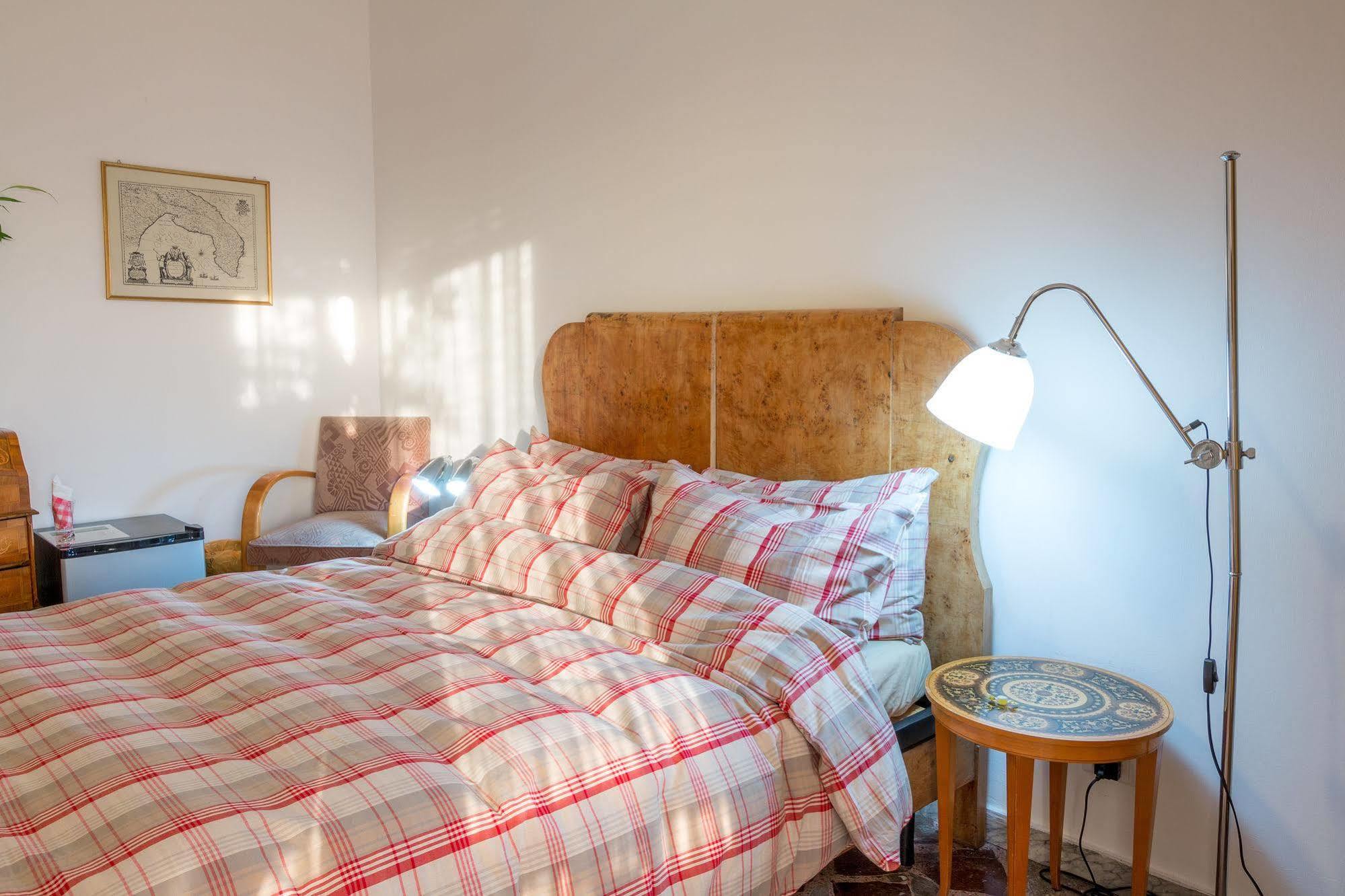 Larala' Bed and Breakfast Lecce Exteriör bild