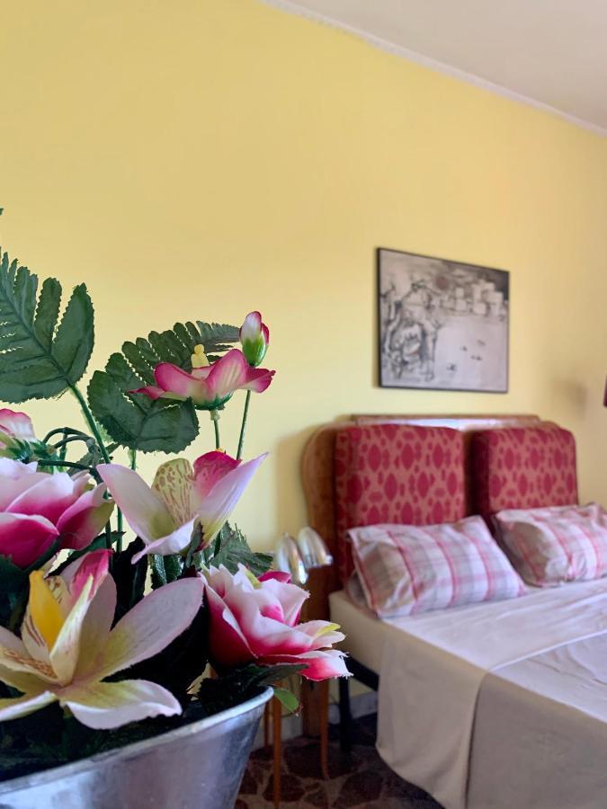 Larala' Bed and Breakfast Lecce Exteriör bild
